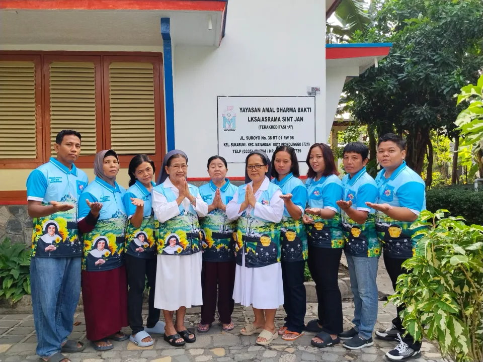 Lingkungan asrama